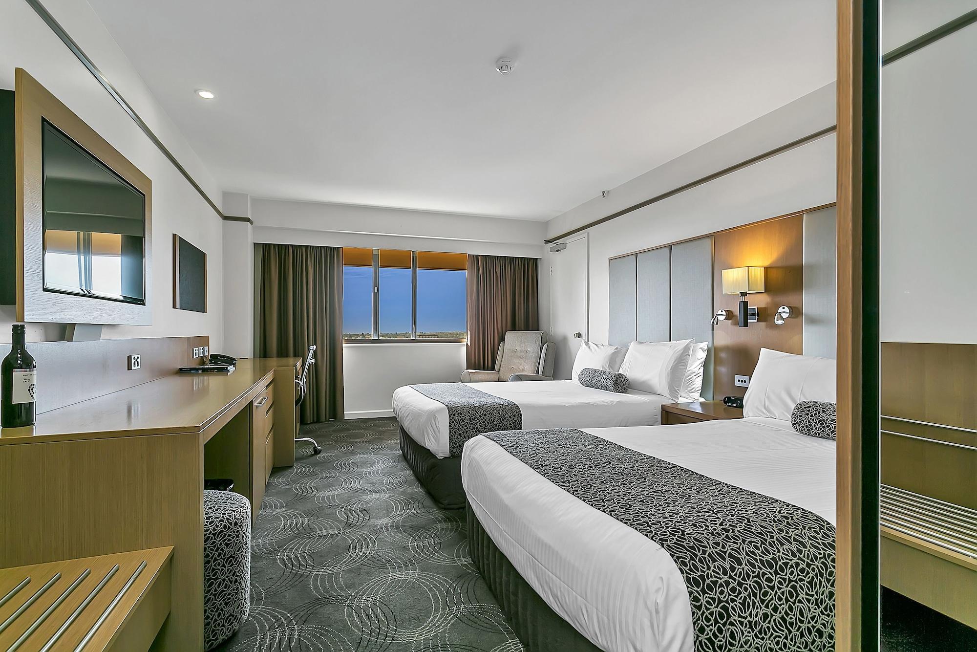 Stamford Plaza Adelaide Hotel Exterior foto Deluxe Room