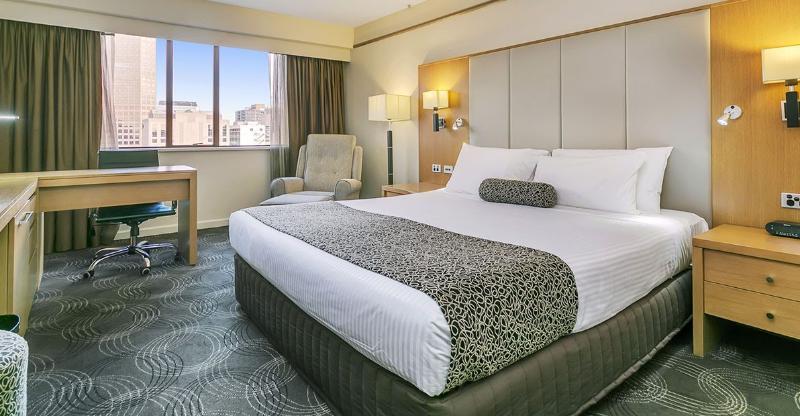 Stamford Plaza Adelaide Hotel Exterior foto A room at the Hilton San Francisco