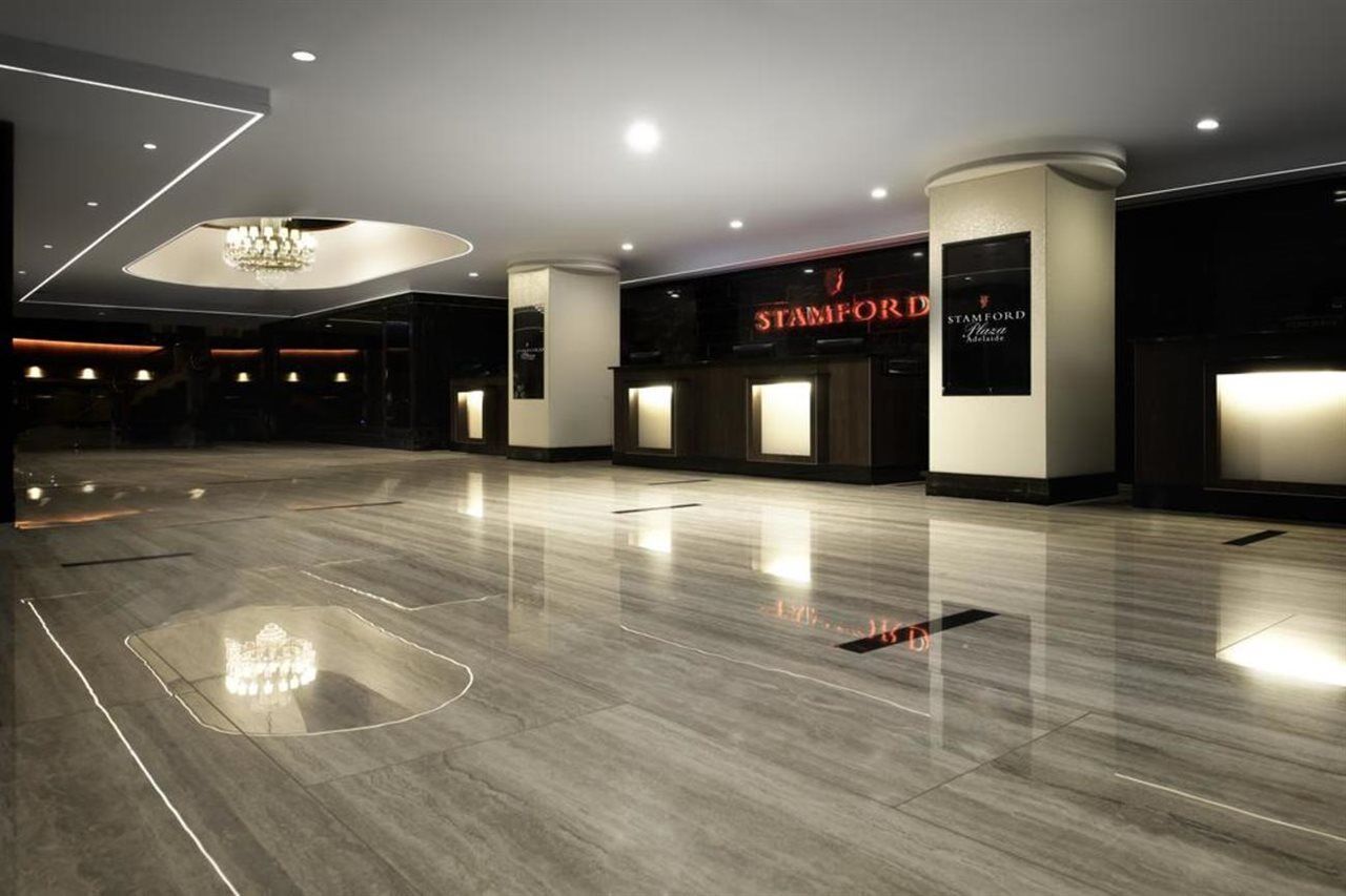 Stamford Plaza Adelaide Hotel Exterior foto Starford Hotel